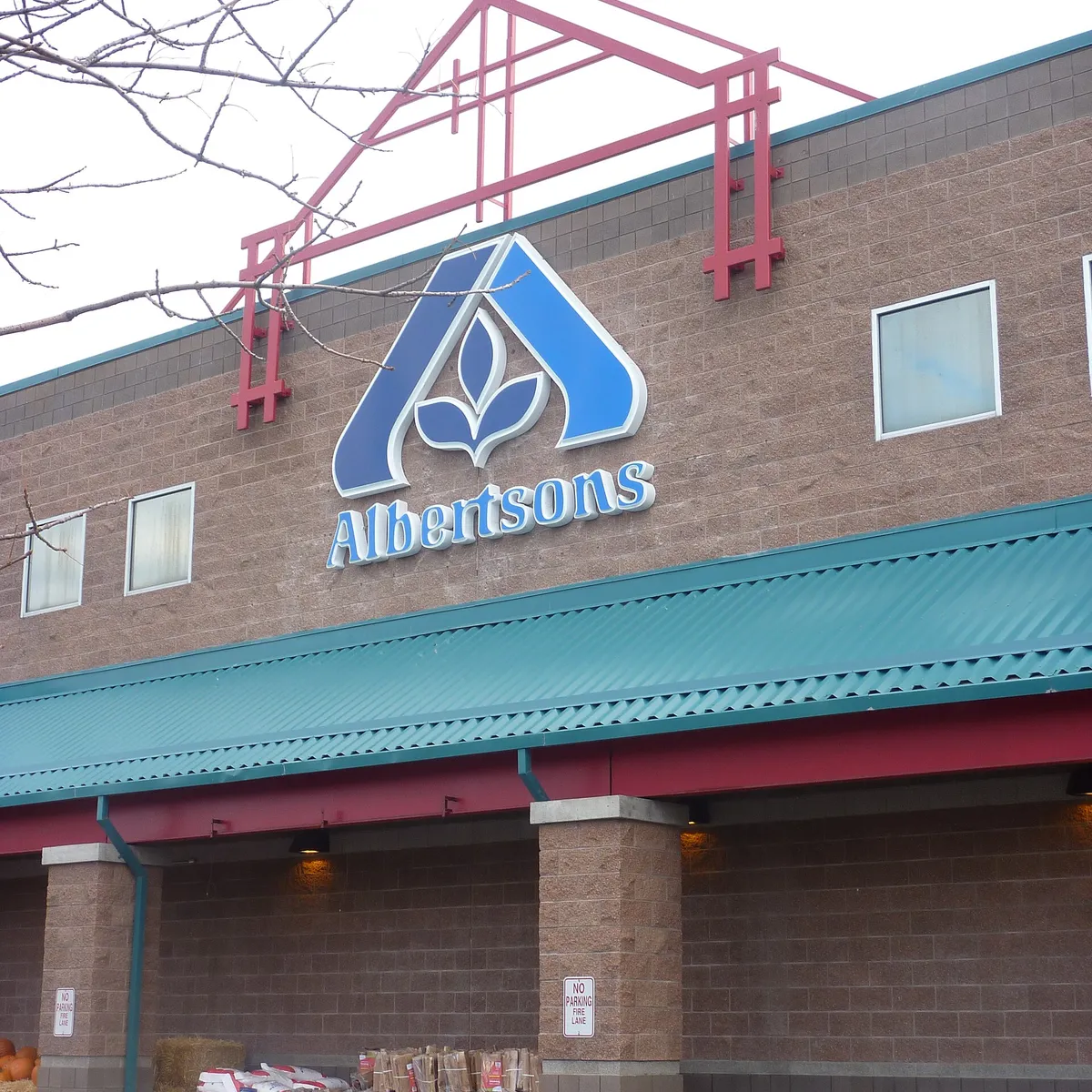 Missoula, MT Albertsons (Reserve St.), former Buttrey Food & Drug
