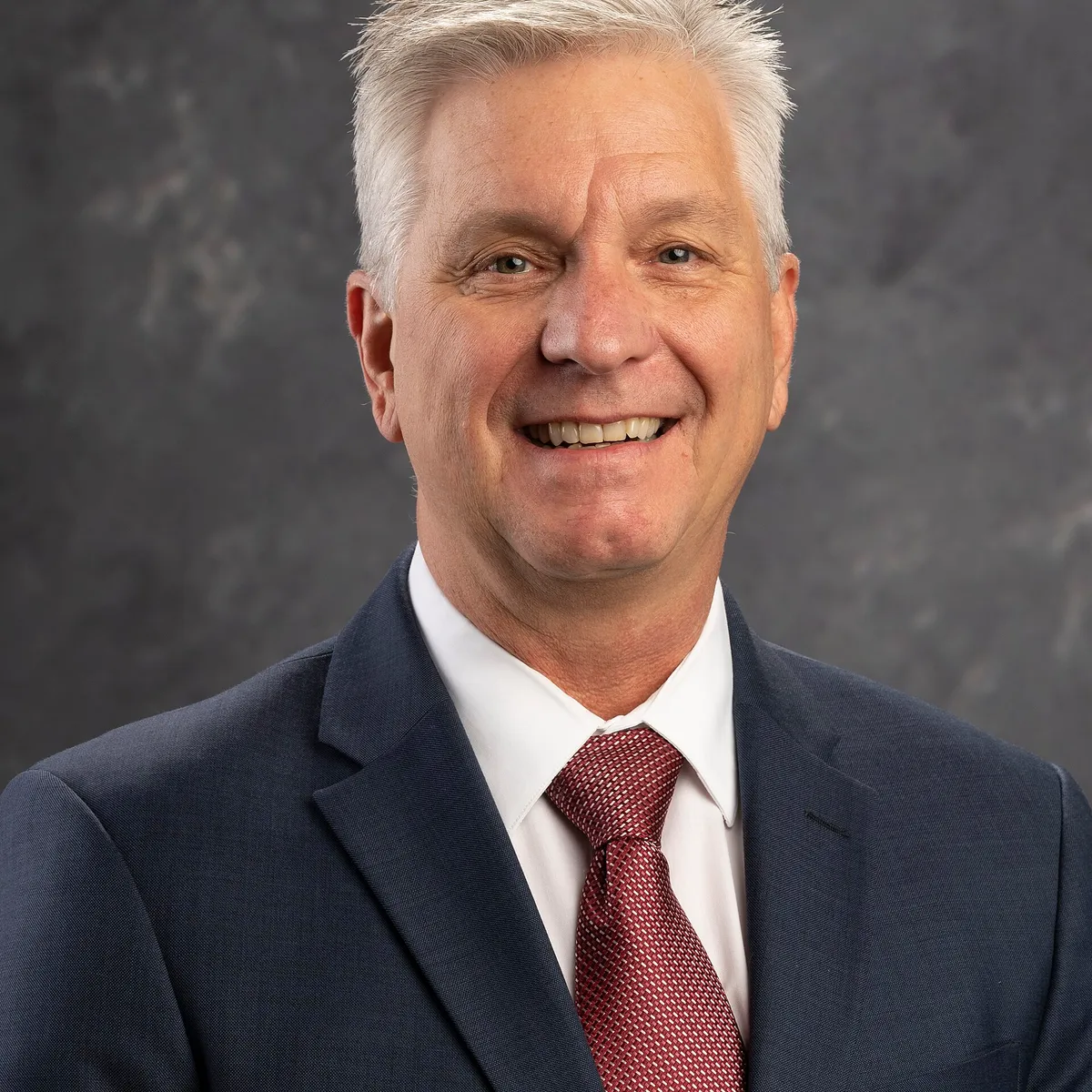Christopher J. Waller Christopher J. Waller took office as a member of the Board of Governors of the Federal Reserve System on December 18, 2020, to fill an unexpired term ending January 31, 2030. Rea