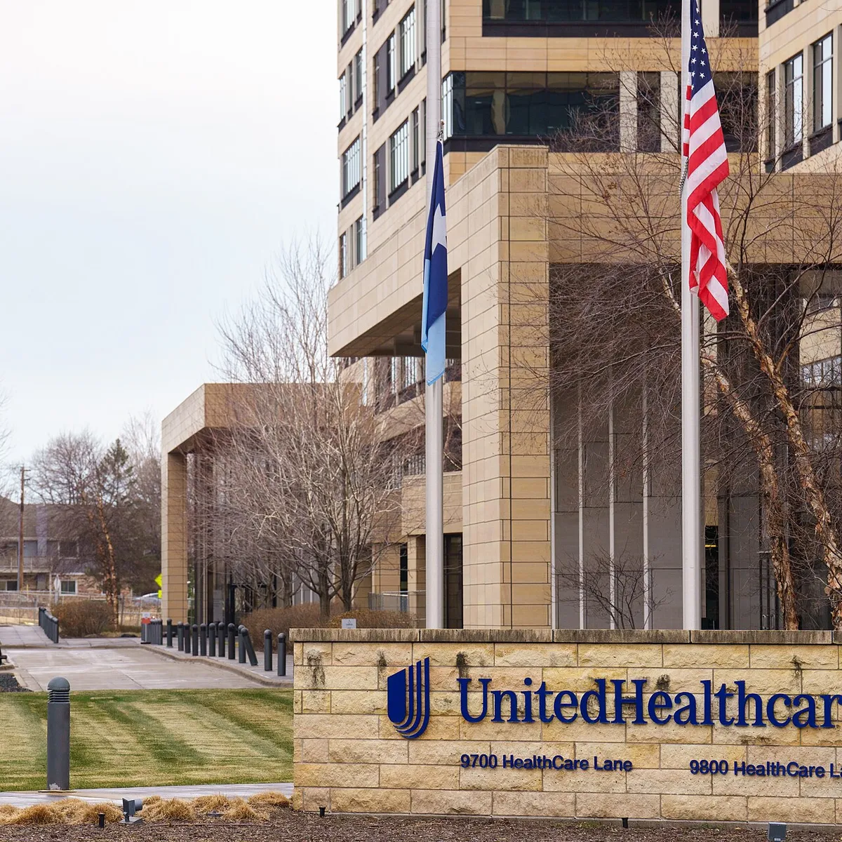 Police outside the corporate headquarters of UnitedHealthcare in Minnetonka, Minnesota on December 8, 2024. The insurance company’s CEO Brian Thompson was killed on December 4th, 2024 in New York City